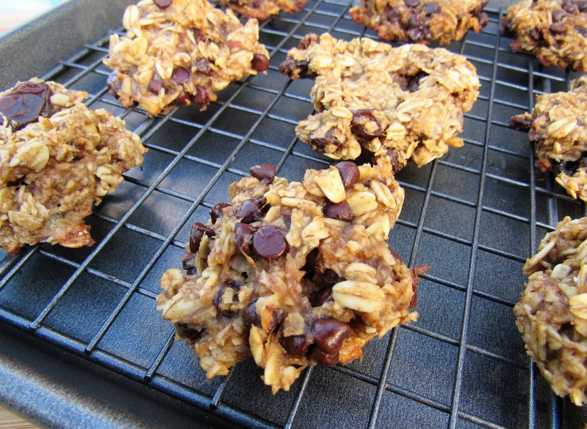 easy oatmeal cookies with banana