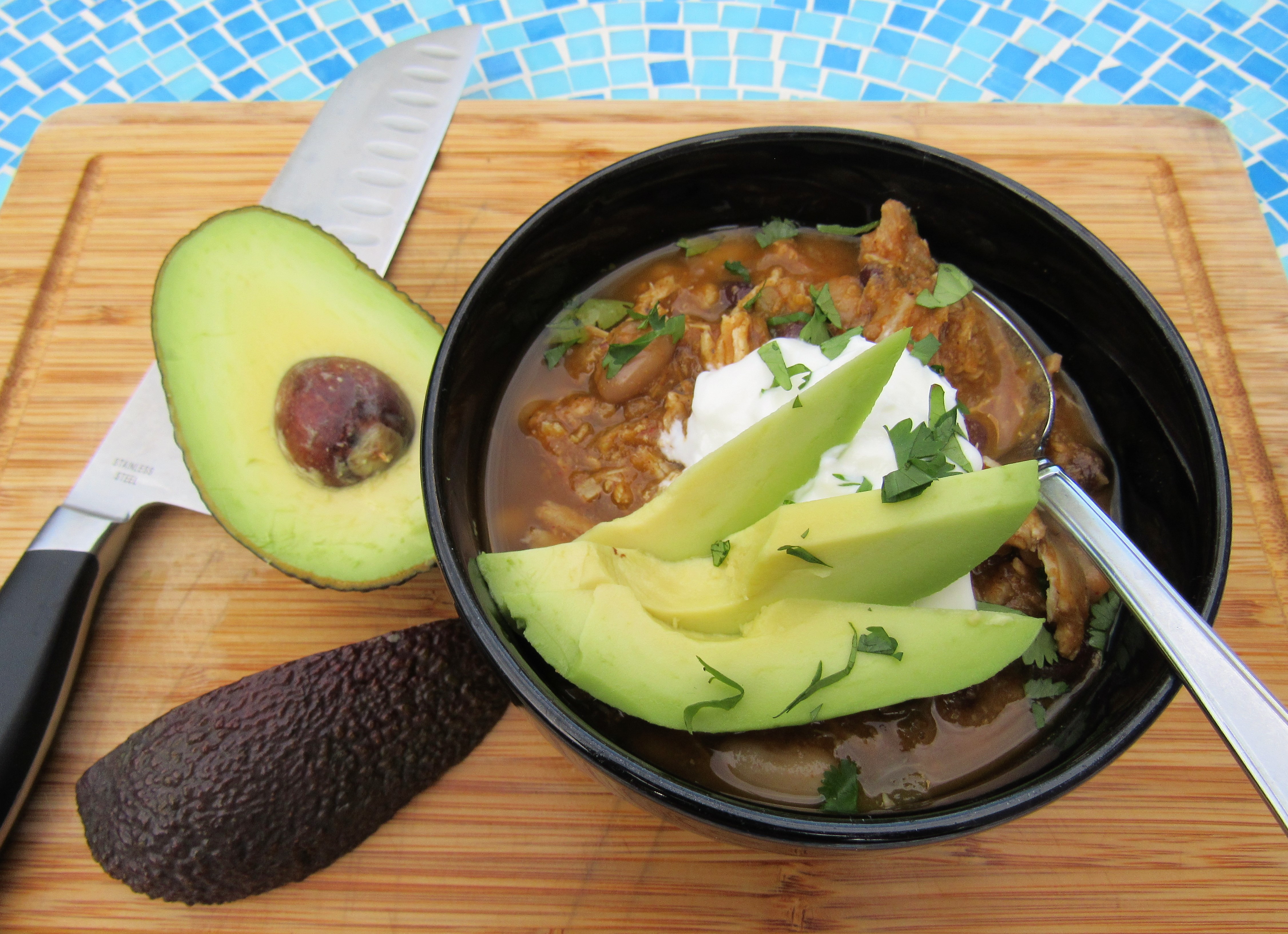 slow cooker chicken, white bean and pumpkin chili